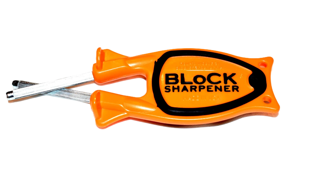 New patent hunting knife sharpener that relines and hones blades