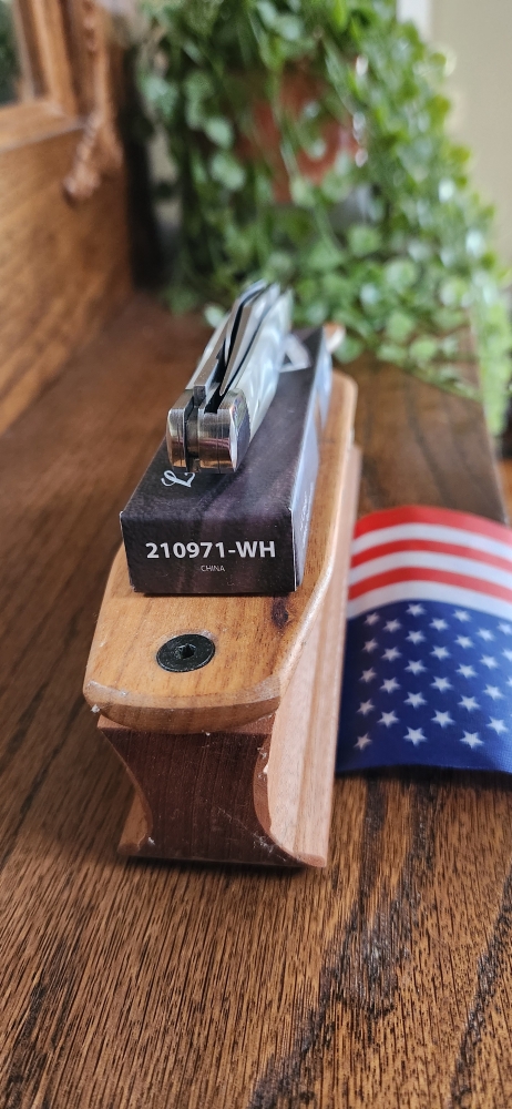 4\" simulated pearl stockman