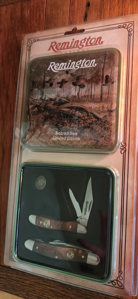 Remington limited edition Bobwhite quail knife and Tin set