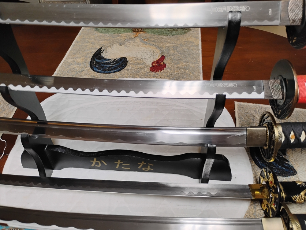 5 Frost Cutlery bought samurai swords 