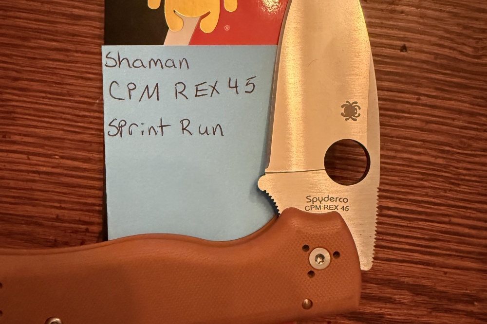 Spyderco Shaman Sprint Run