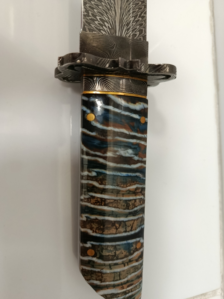 TANTO Dellinger FEZÁ Randy Feather Damascus