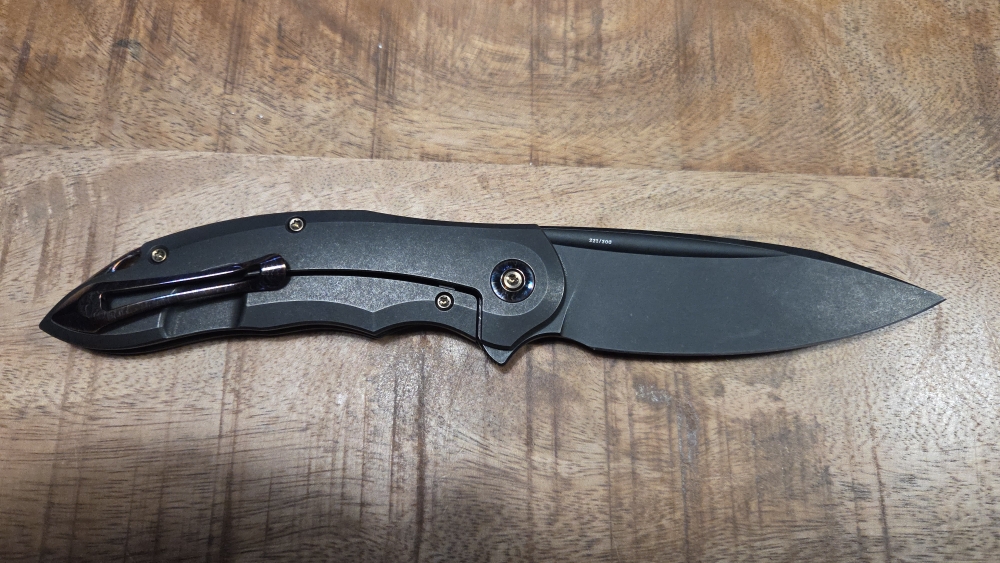 WE Knife Makani - Limited edition folding knife