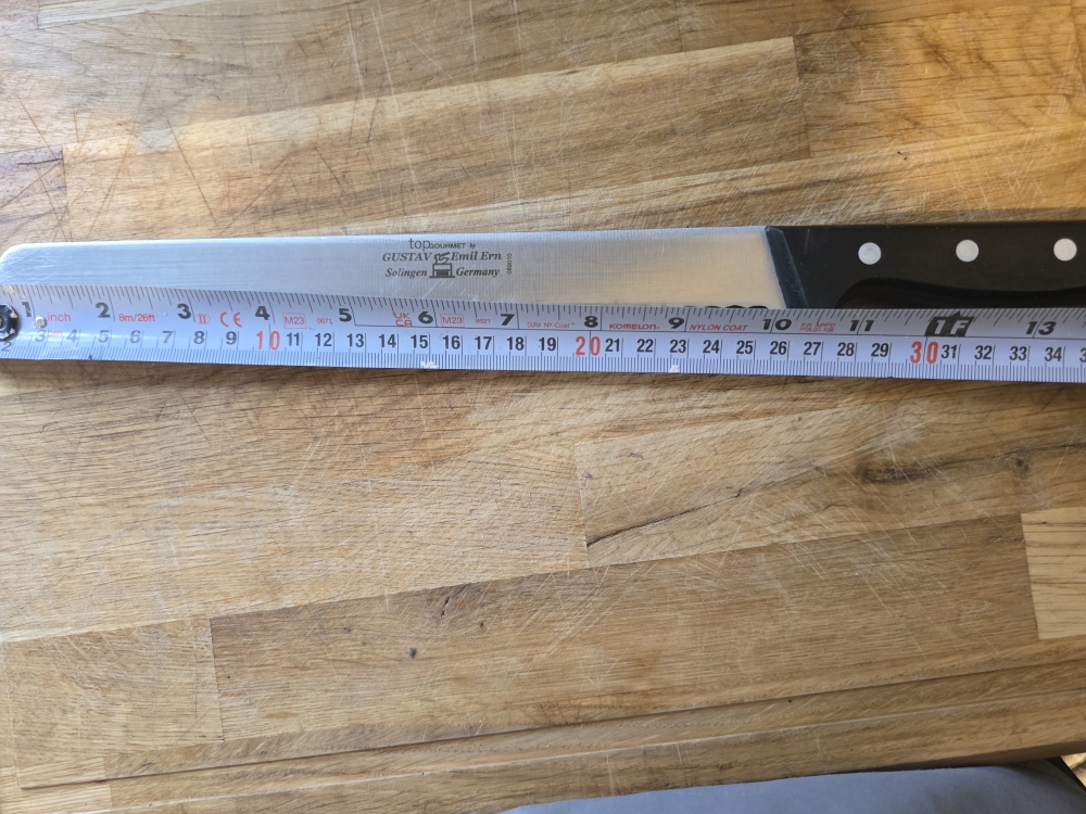 Gustav Emil Ern Serrated Slicer Black 25.4cm