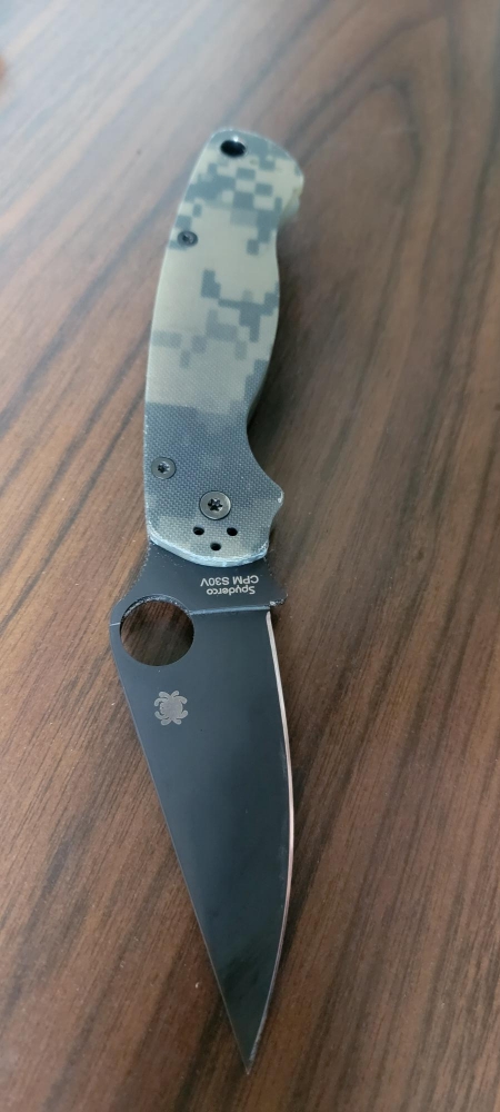 Spyderco Paramilitary 2 Knife Digi Camo (3.4\" Black CMP S30V) 