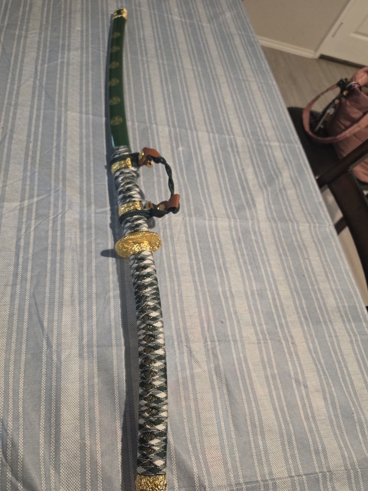 Green samurai sword