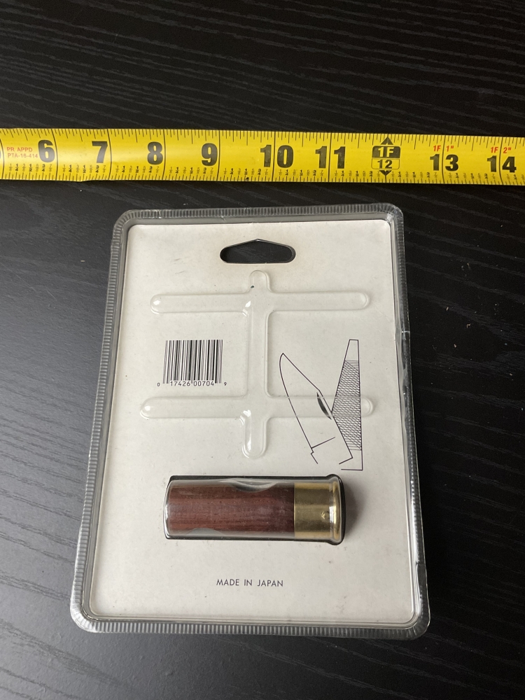 Collectable folding knife with screwdriver