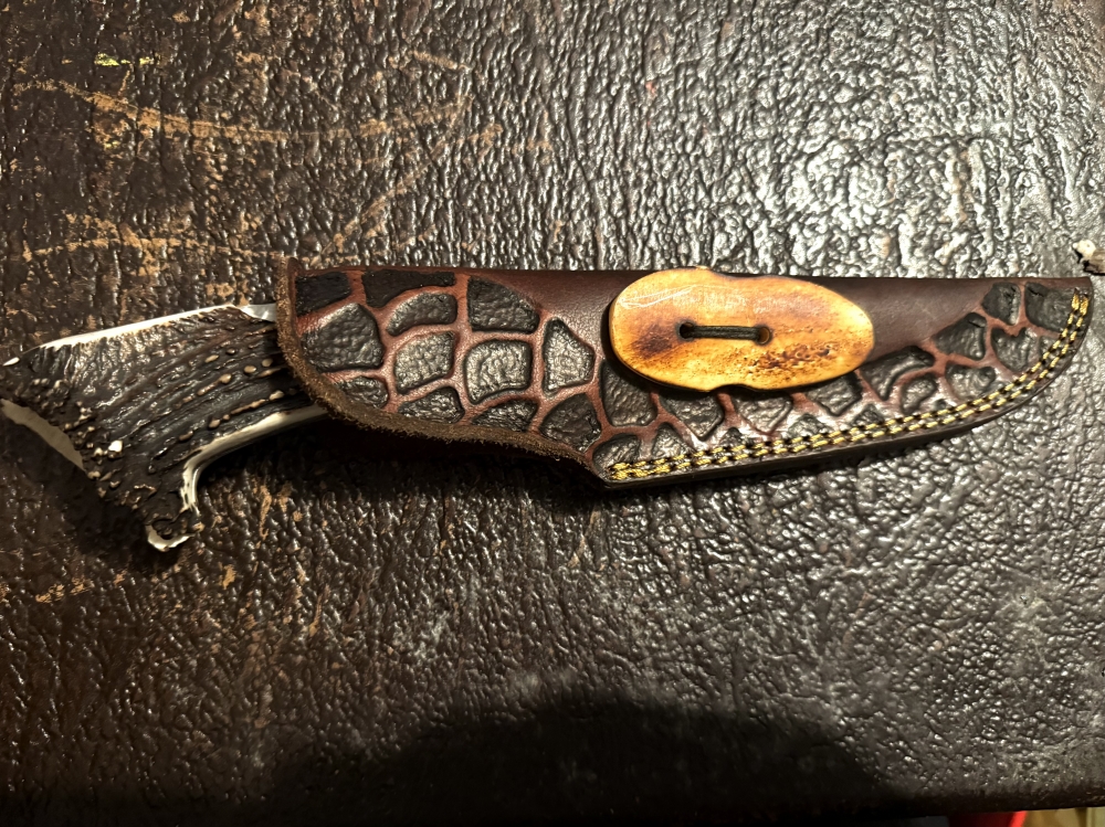 Hand forged collectible hunting knife with sheath 