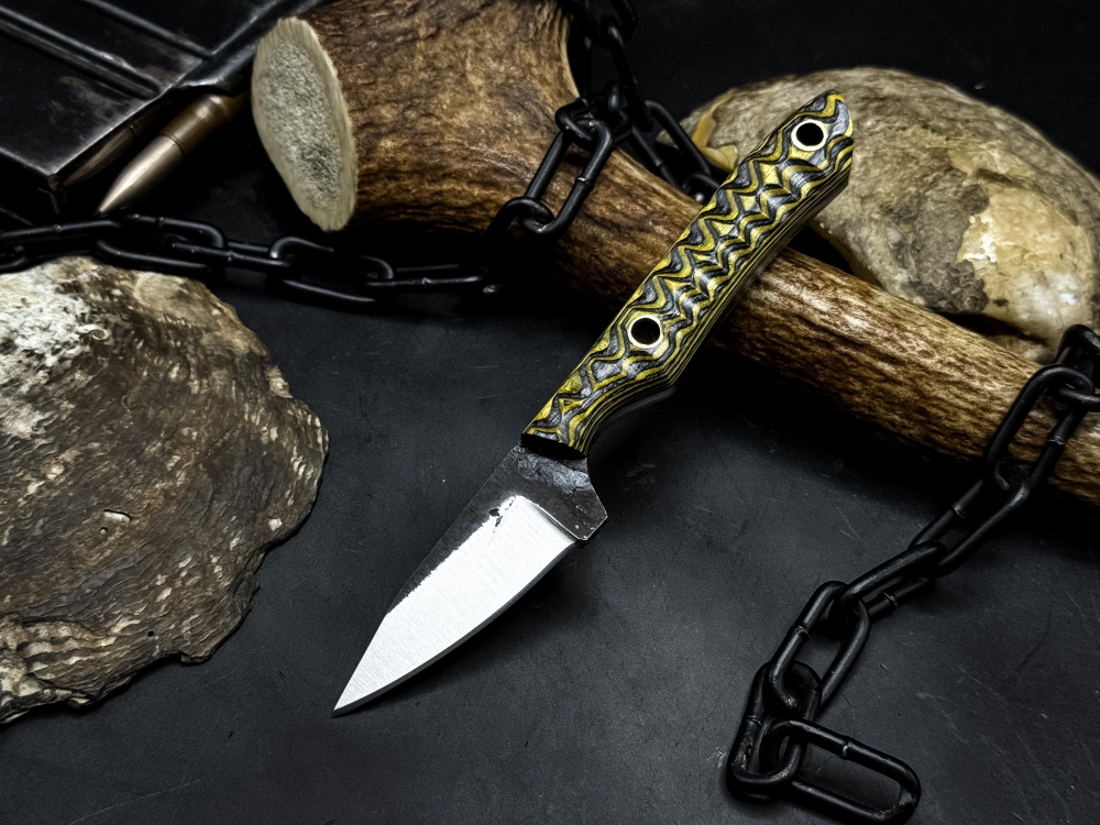 Premium Fixed-Blade Knife with Leather Sheath