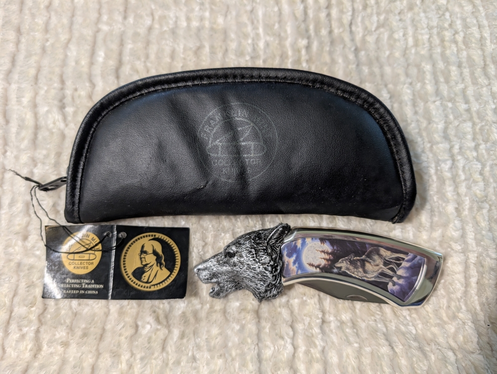 Franklin Mint Howling Timber Wolf Folding Knife 