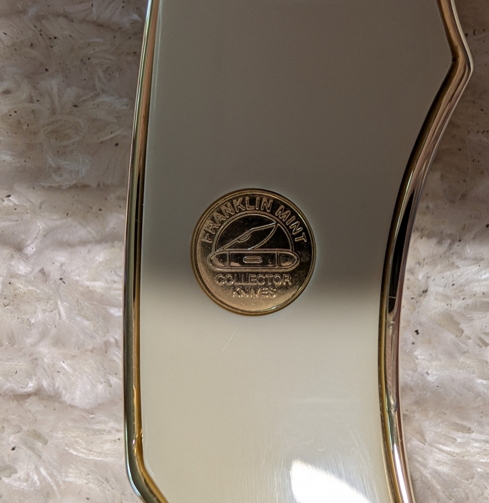Franklin Mint Grizzly Bear Folding Knife 
