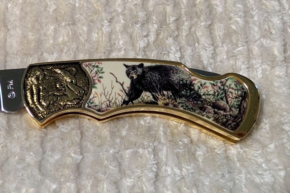 Franklin Mint Black Bear Folding Knife 