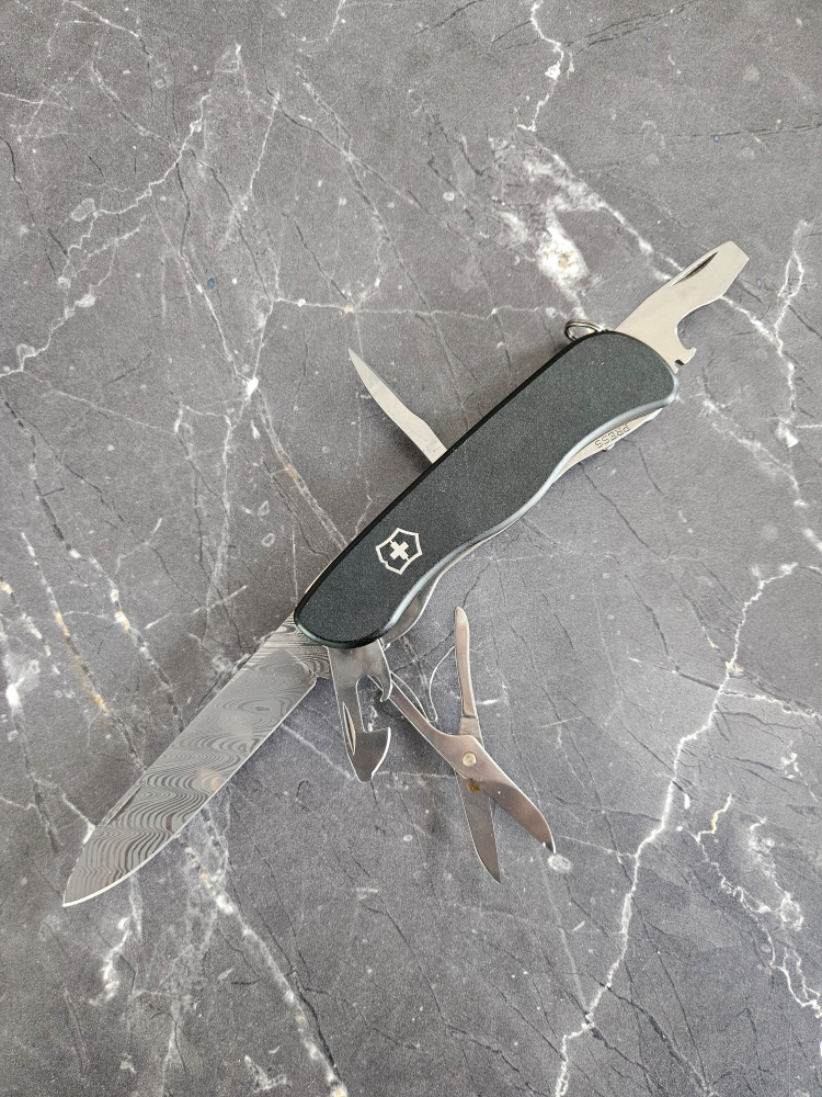 Victorinox Outrider Damast Limited Edition 2017 – #0335/5000 