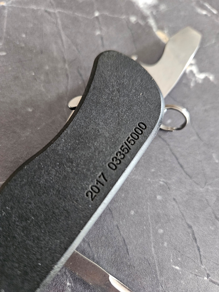 Victorinox Outrider Damast Limited Edition 2017 – #0335/5000 