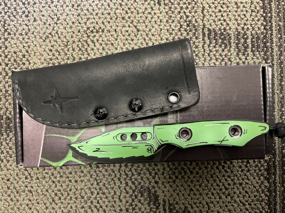 Heretic Kobold Bowie Toxic Cel Shade