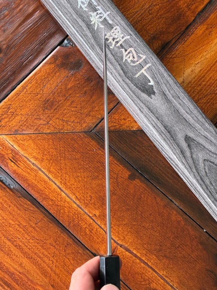 HATSUKOKORO - Yauji Yoshihiro GYUTO 210 / GINSAN DAMASCUS TSUCHIME 