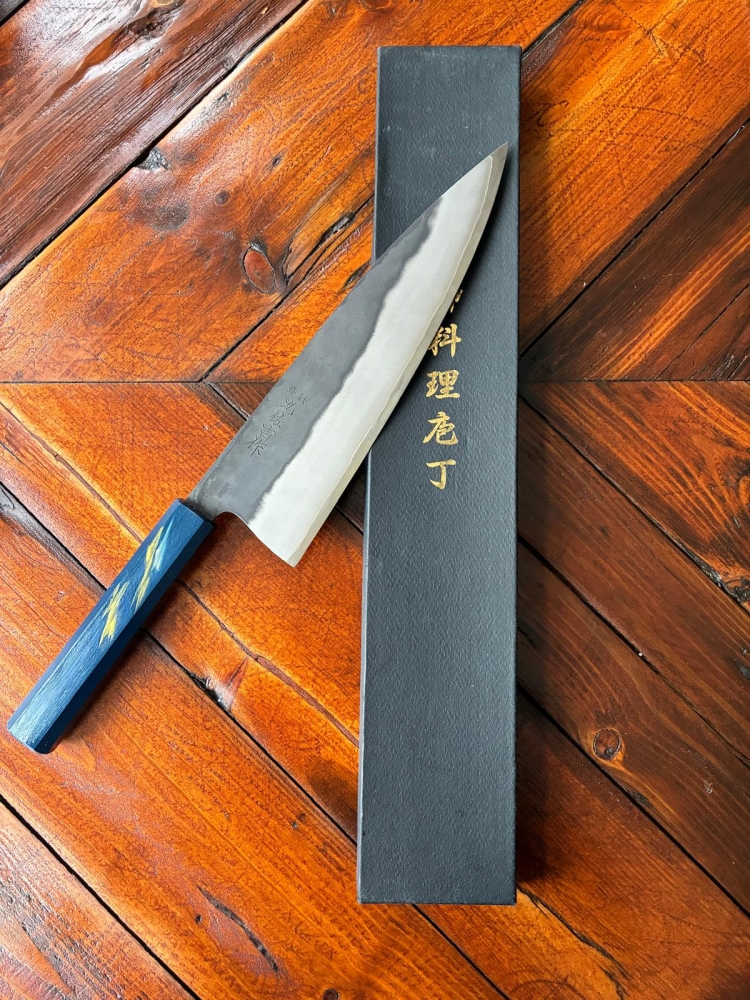 YOSHIDA HAMONO - HAP40 GYUTO 240 // HAND PAINTED HANDLE