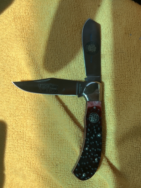 145th anniversary Smith & Wesson number 146 of 1000 old trapper large red stag handle