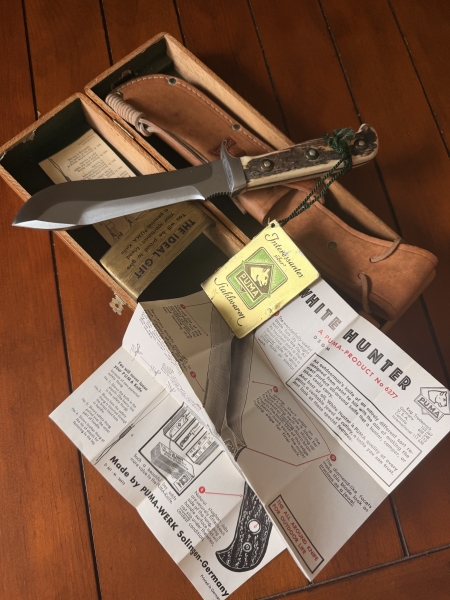 Puma White Hunter Knife- Pre-1964- model number 6377