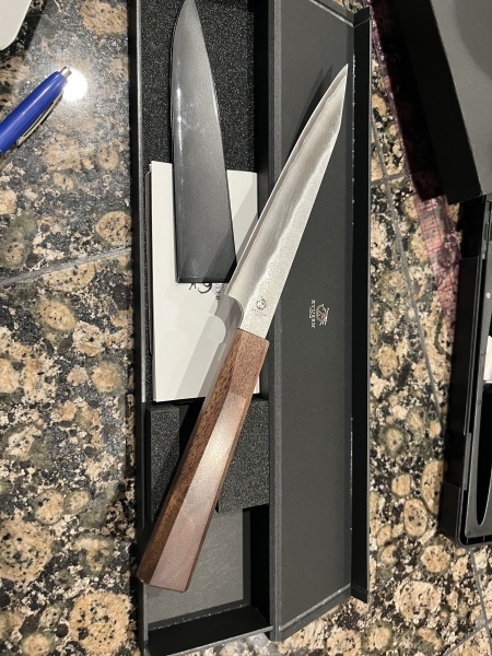Ryusen Hamono Blazen Ryu Wa SG2 Petty 135mm (5.3