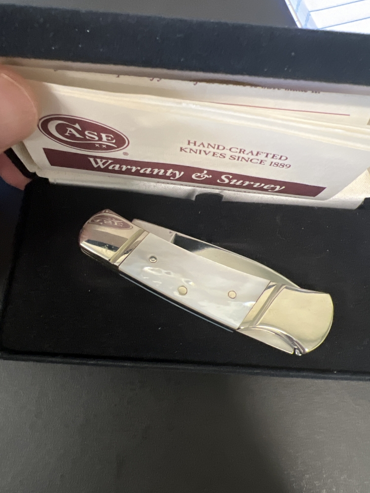 Case Mother of Pearl CA716 Lockback