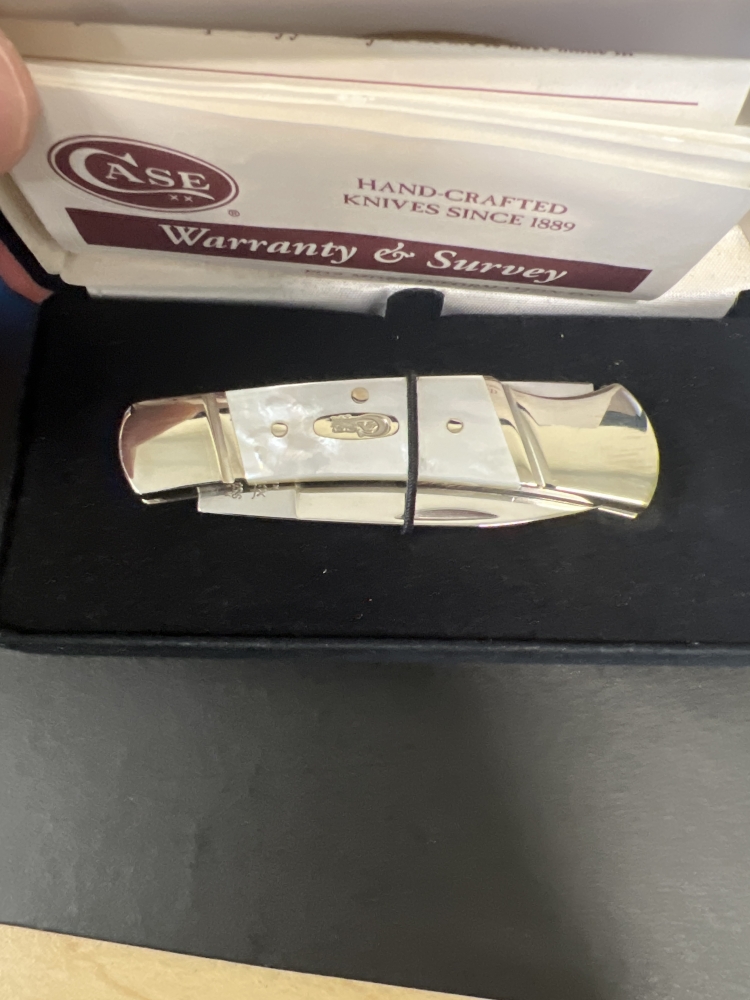 Case Mother of Pearl CA716 Lockback
