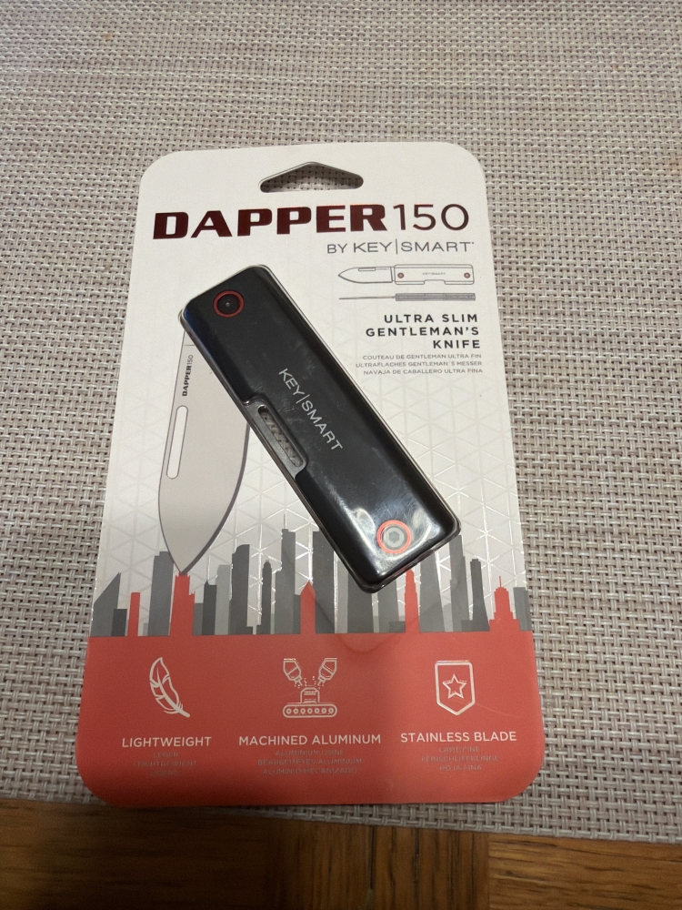KeySmart Dapper 150 Ultra Slim Gentleman’s Knife – New in Package