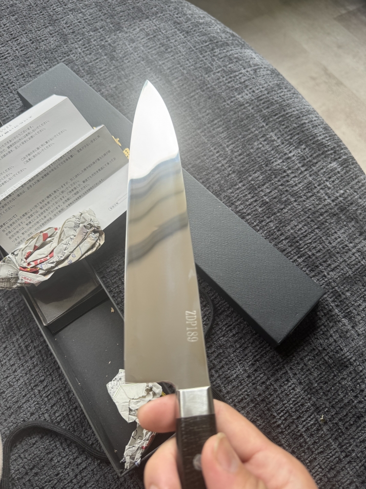 Yoshida Hamono ZDP189 Mizu Moto Honyaki, Full Mirror Finish240m m