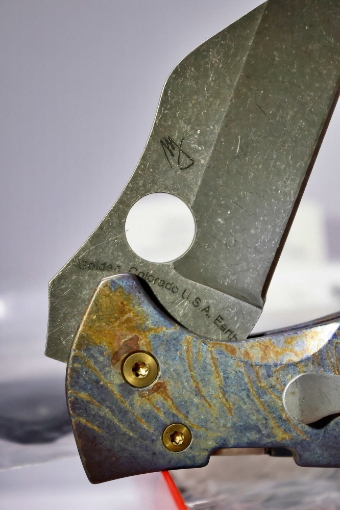 Spyderco Yojimbo 2 customized by Knives Plus with CPM-S30V steel