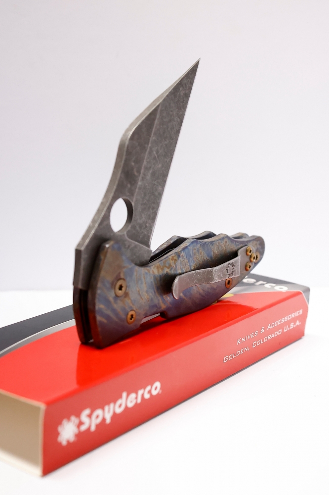Spyderco Yojimbo 2 customized by Knives Plus with CPM-S30V steel