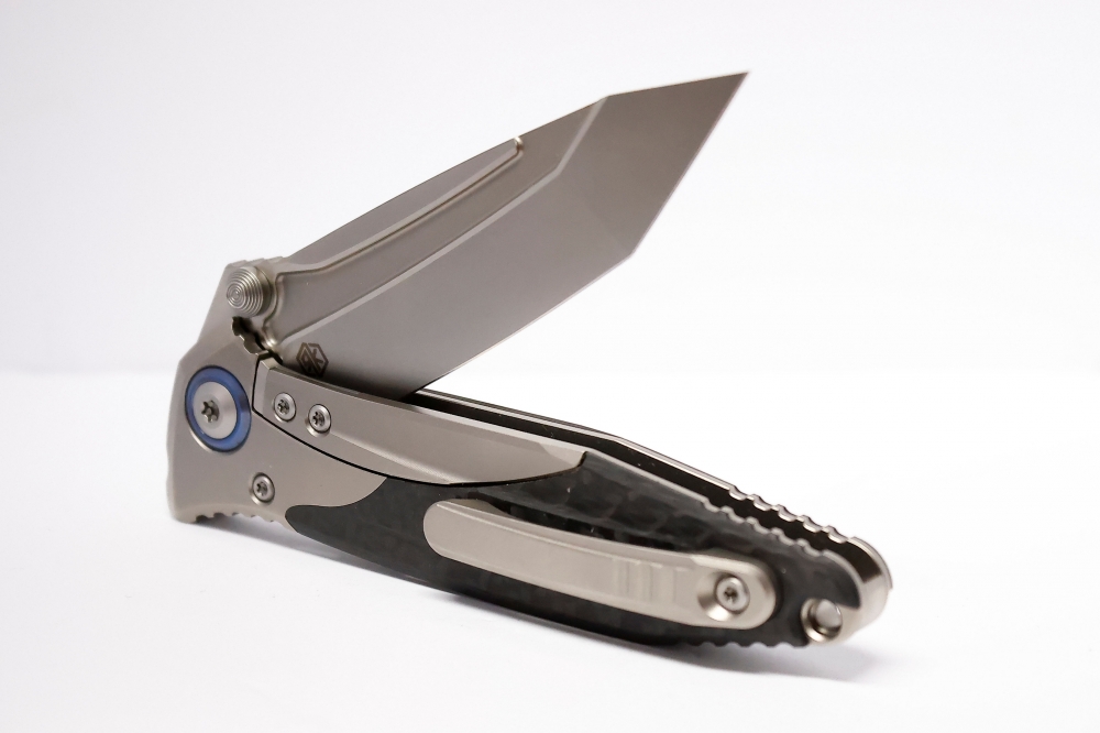 Microtech Socom Bravo T/E with Carbon Fiber Scales