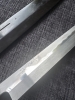 Japans zwaard, Nitō-katana, Yanagi-ba, lemmetlengte 36 cm, Mizumoto-aardewerk, nieuw. Lichte gebruikssporen door opslag in een magazijn, maar deze hebben geen invloed op het uiterlijk.