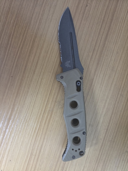 Auto Adamas® | Desert Tan G10 | Drop-point