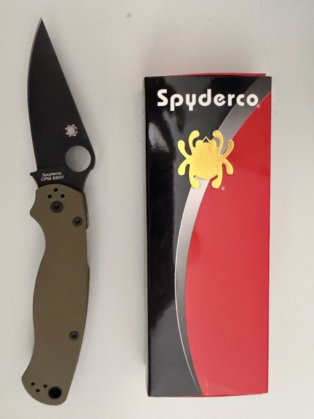 Spyderco - Paramilitary 2 - S90V - OD Green G-10- C18GPODBK2