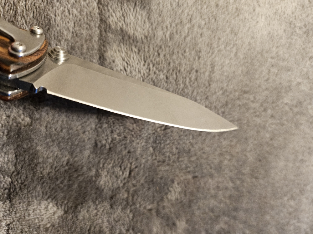 Benchmade Lone Wolf 40001 Swale Folding Knife *Discontinued*