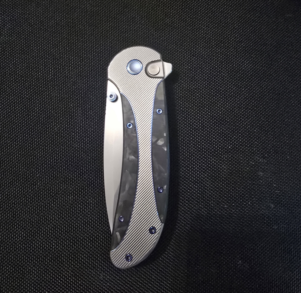 We knives Zizzit 