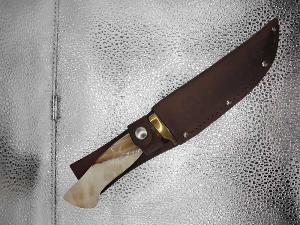 Onyx Handle Drop Point Hunter