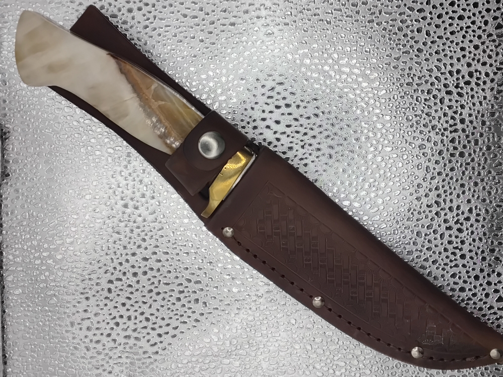 Onyx Handle Drop Point Hunter