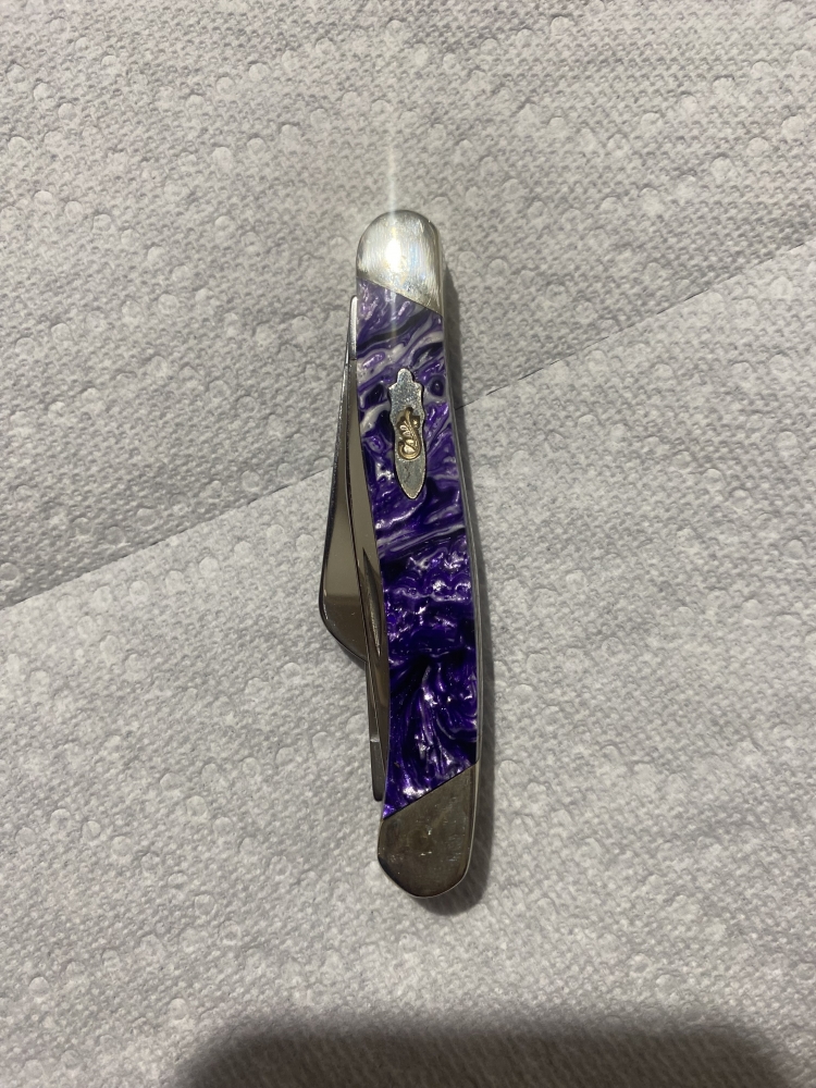 Multiple Collectible Case Knives