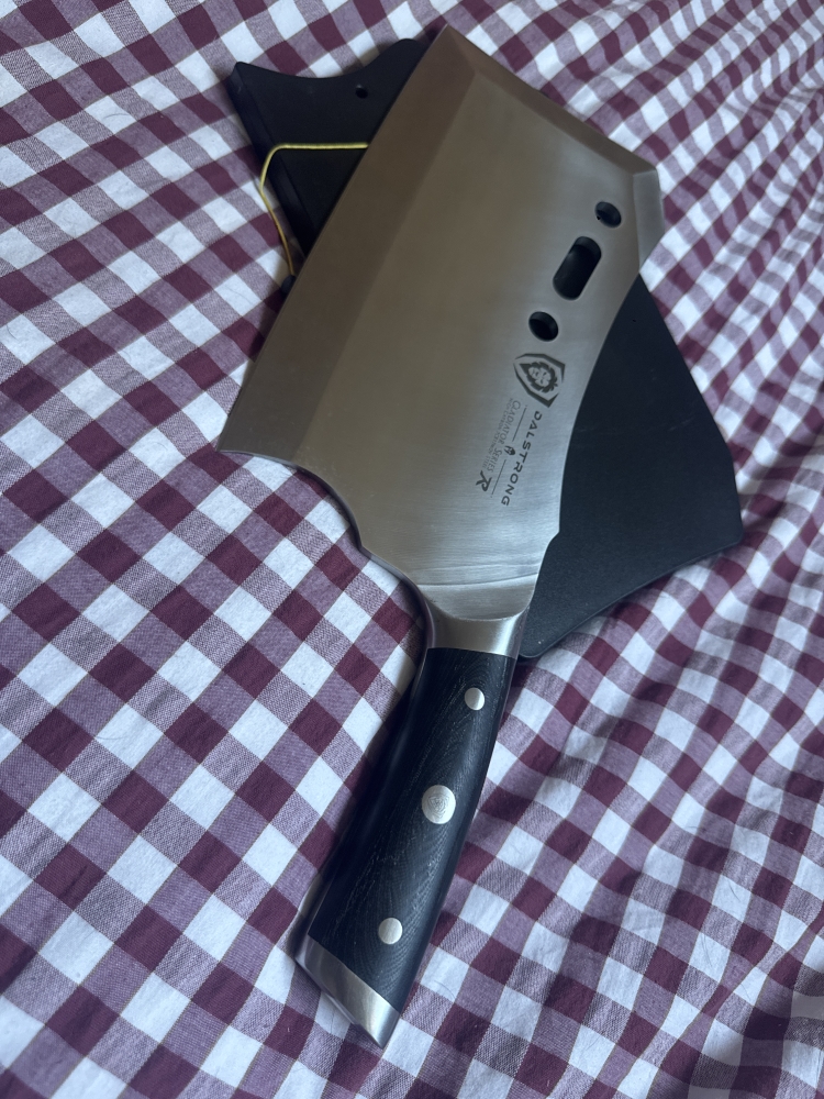 Dalstrong obliterator meat cleaver 