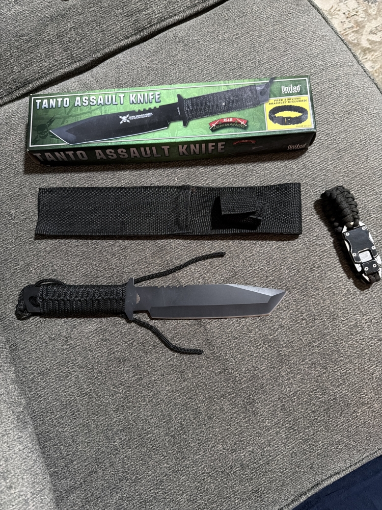 Tanto Assault Knife