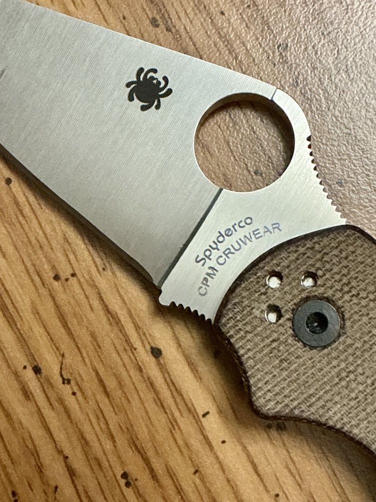 Spyderco Para 3 Brown Canvas Micarta with Cru-Wear Steel Blade