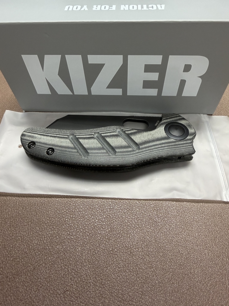 Kizer C01C Sheepdog Thumb Hole Knife Black Micarta-OPEN BOX