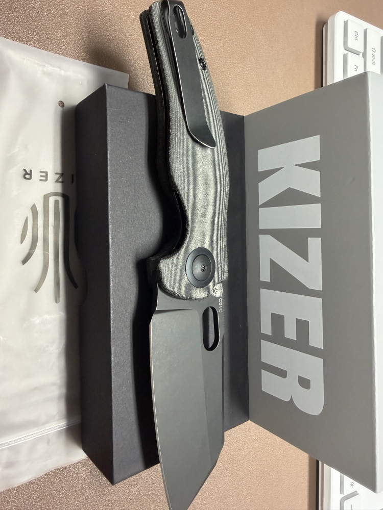 Kizer C01C Sheepdog Thumb Hole Knife Black Micarta-OPEN BOX