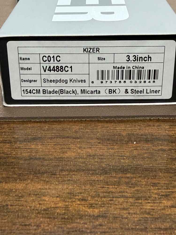 Kizer C01C Sheepdog Thumb Hole Knife Black Micarta-OPEN BOX