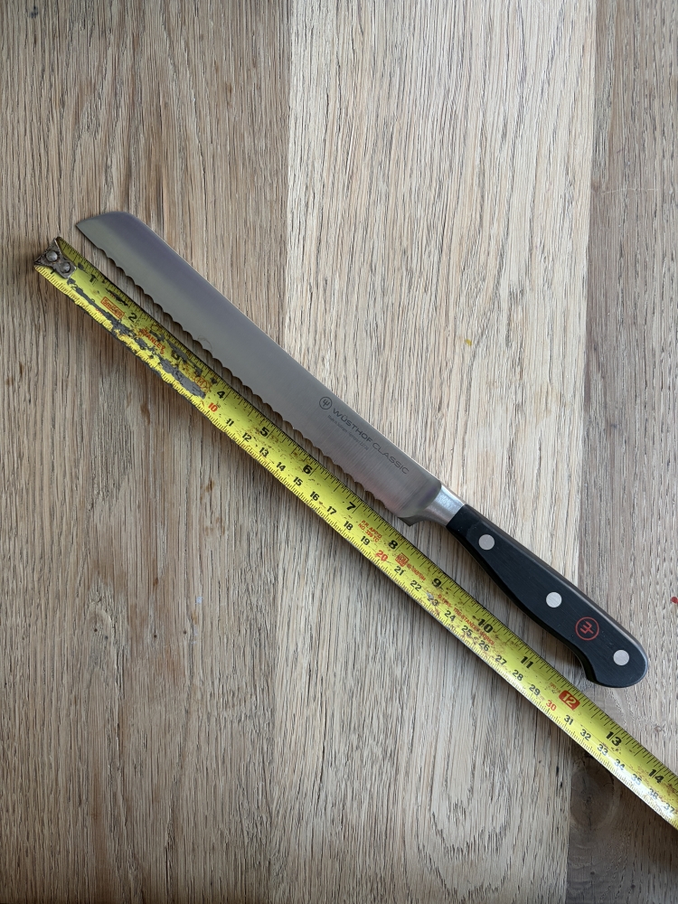 Wusthof Classic 20cm serrated bread knife
