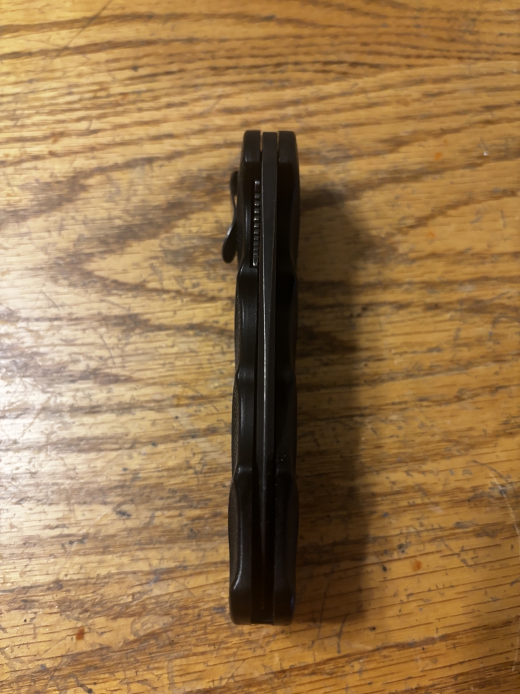 CRKT FOLDING KNIFE
