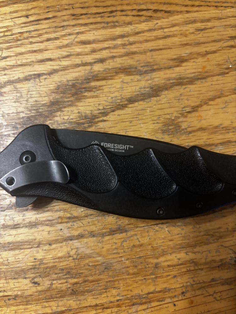 CRKT FOLDING KNIFE