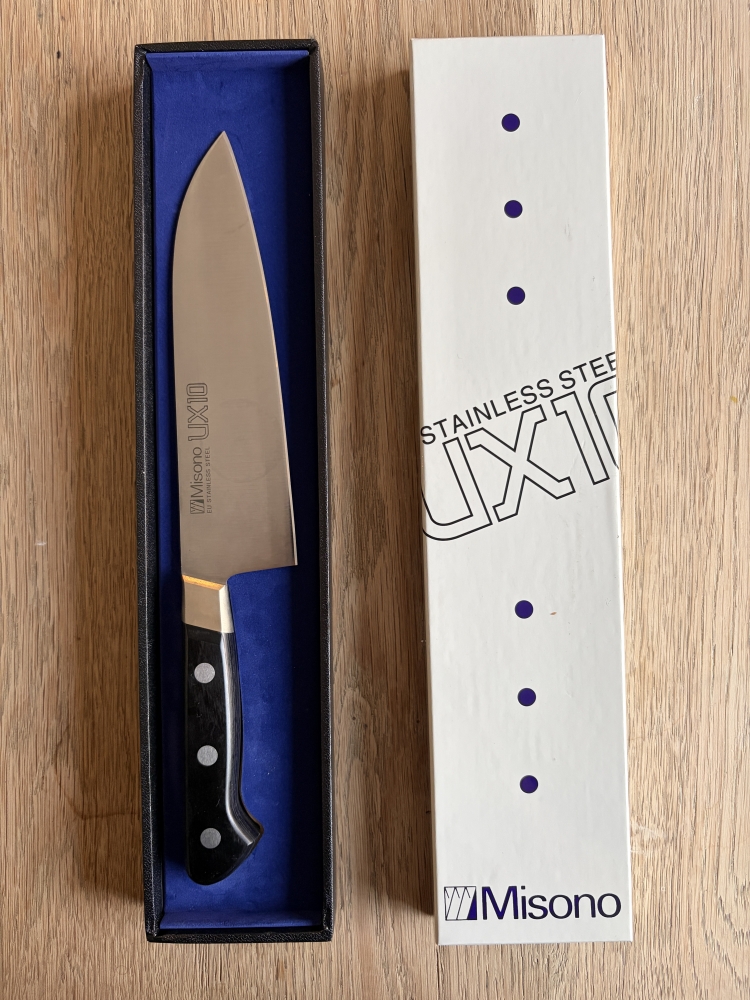 Misono UX10 180mm Santoku knife - (UK) Practically new