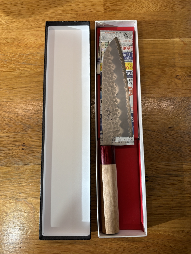 TSUNEHISA SANTOKU AOGAMI SUPER CHERRY 165 MM - Like new